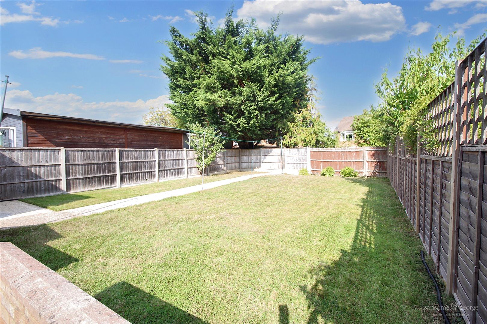 Walmer Close, Tilehurst, Reading